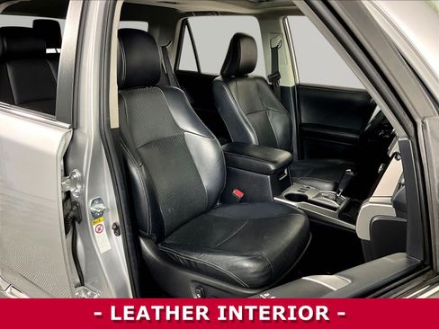 Used 2016 Toyota 4Runner Limited AWD/4WD image 28