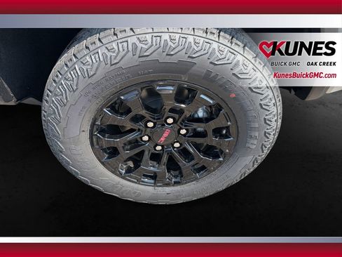 New 2026 GMC Canyon Elevation w/ Convenience Package AWD/4WD image 11