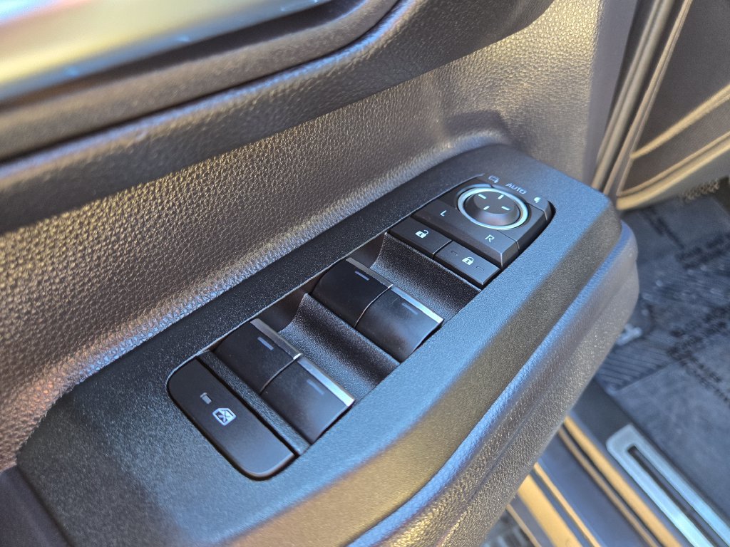Used 2025 Toyota Land Cruiser AWD/4WD image 17