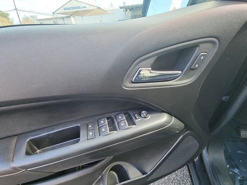 Used 2021 GMC Canyon AT4 w/ Driver Alert Package image 15