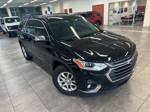 Used 2020 Chevrolet Traverse LT FWD image 8