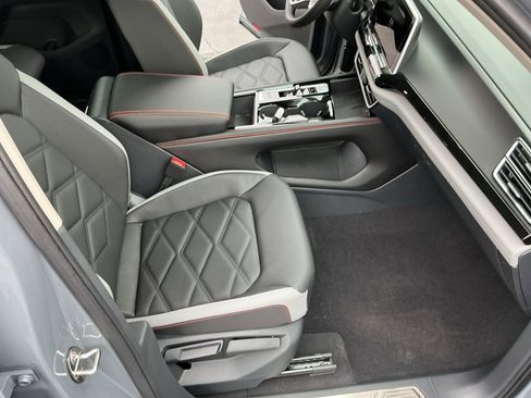 New 2026 Volkswagen Atlas Peak Edition image 28