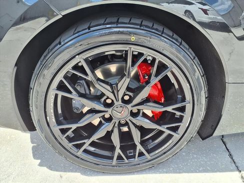 Used 2024 Chevrolet Corvette Stingray Preferred Cpe w/ 2LT RWD image 7