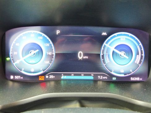 Used 2022 Hyundai Santa Fe SEL Premium image 23