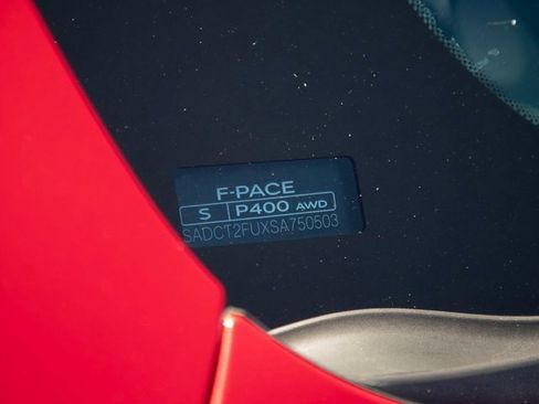Used 2025 Jaguar F-PACE R-Dynamic S image 32