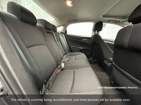 Used 2018 Honda Civic EX image 13