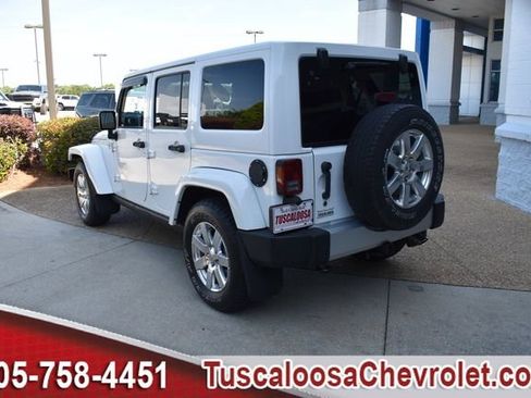 Used 2015 Jeep Wrangler Unlimited Sahara w/ Katzkin Premium Leather Group image 7