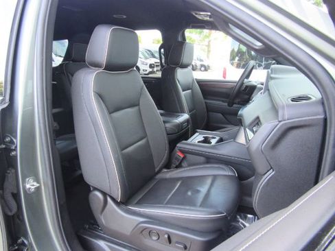 Used 2024 Chevrolet Tahoe Premier image 25