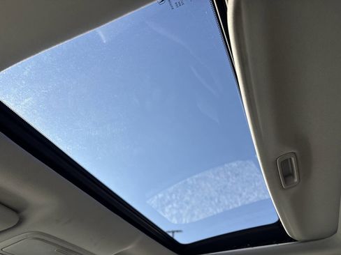 Used 2011 Honda CR-V EX image 12