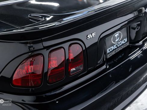 Used 1994 Ford Mustang GT RWD image 17