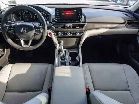 Used 2018 Honda Accord LX image 11