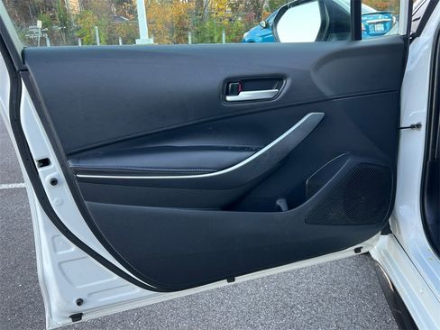Used 2020 Toyota Corolla SE image 15