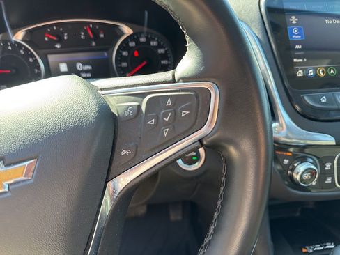 Used 2024 Chevrolet Equinox Premier AWD/4WD image 22