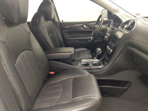 Used 2017 Buick Enclave Leather FWD image 21