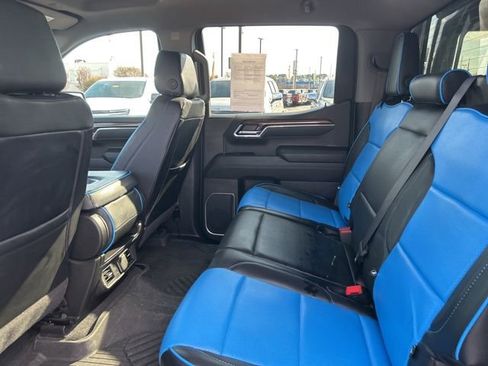 Used 2024 Chevrolet Silverado 1500 LT Trail Boss image 28