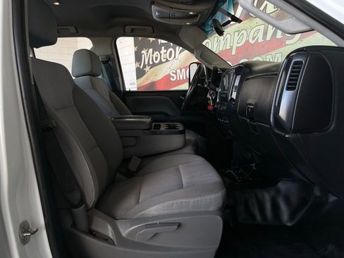 Used 2019 Chevrolet Silverado 2500 W/T image 19