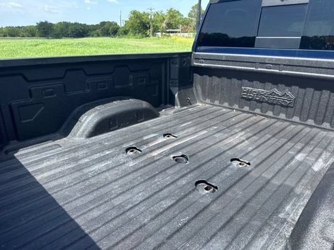Used 2022 Chevrolet Silverado 3500 High Country w/ Z71 Off-Road Package AWD/4WD image 17