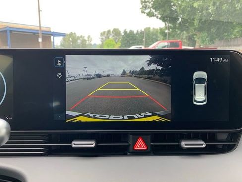 New 2025 Hyundai Ioniq 5 SE image 17