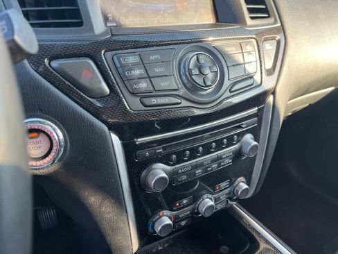 Used 2019 Nissan Pathfinder SL w/ Rock Creek Edition FWD image 26