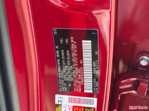 Certified 2025 Toyota Grand Highlander FWD image 32