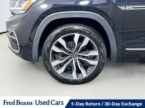 Used 2023 Volkswagen Atlas Cross Sport SEL Premium R-Line AWD/4WD image 39