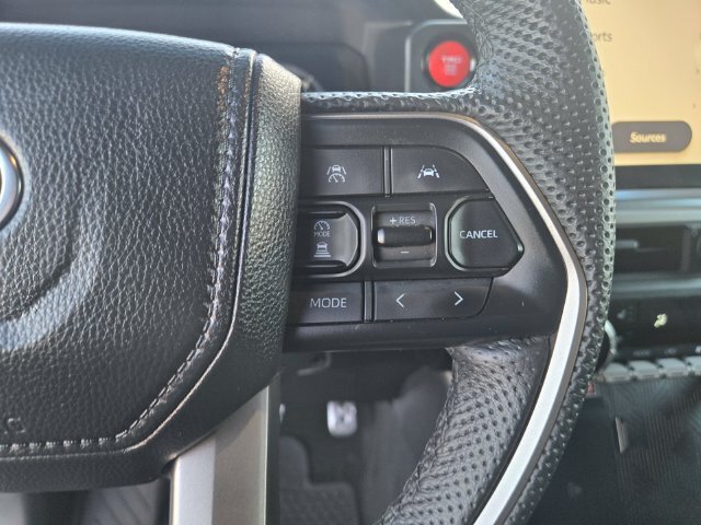 Certified 2024 Toyota Tacoma TRD Sport w/ TRD Sport Premium Package AWD/4WD image 22