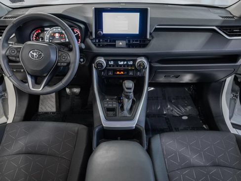 Used 2025 Toyota RAV4 XLE w/ Convenience Package AWD/4WD image 18