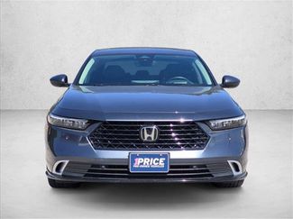 Used 2023 Honda Accord Touring video 2