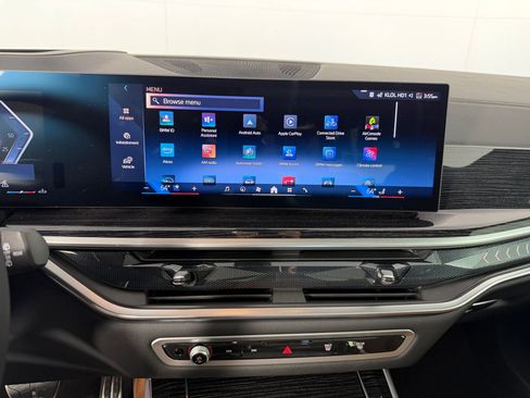 Used 2026 BMW X5 sDrive40i w/ M Sport Package RWD image 24