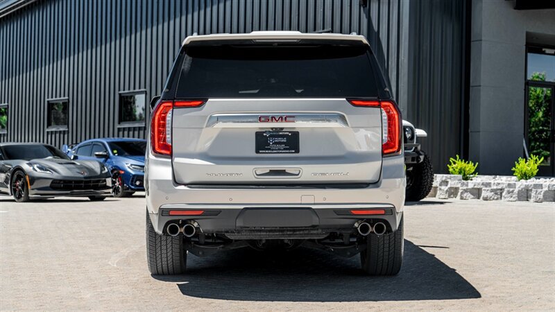 Used 2021 GMC Yukon Denali w/ Denali Ultimate Package AWD/4WD image 6