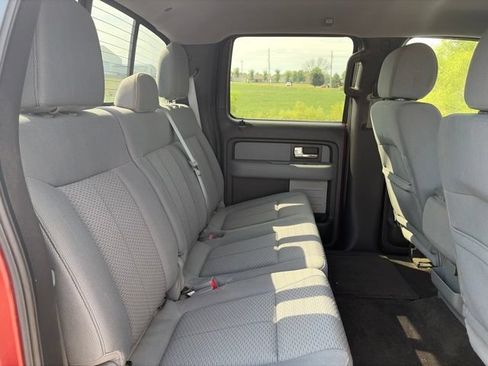 Used 2014 Ford F150 XLT w/ Equipment Group 302A Luxury AWD/4WD image 11