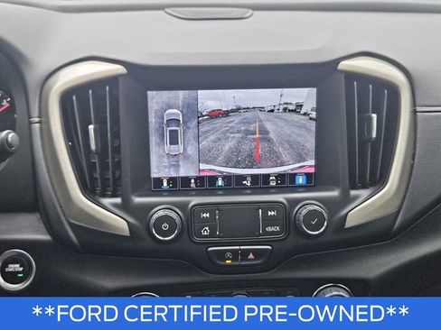 Used 2024 GMC Terrain Denali w/ Denali Premium Package image 28