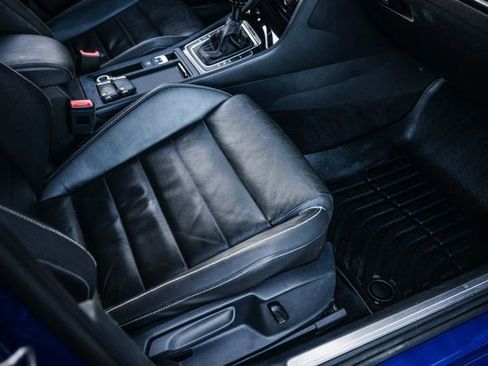 Used 2015 Volkswagen Golf R 4-Door image 81