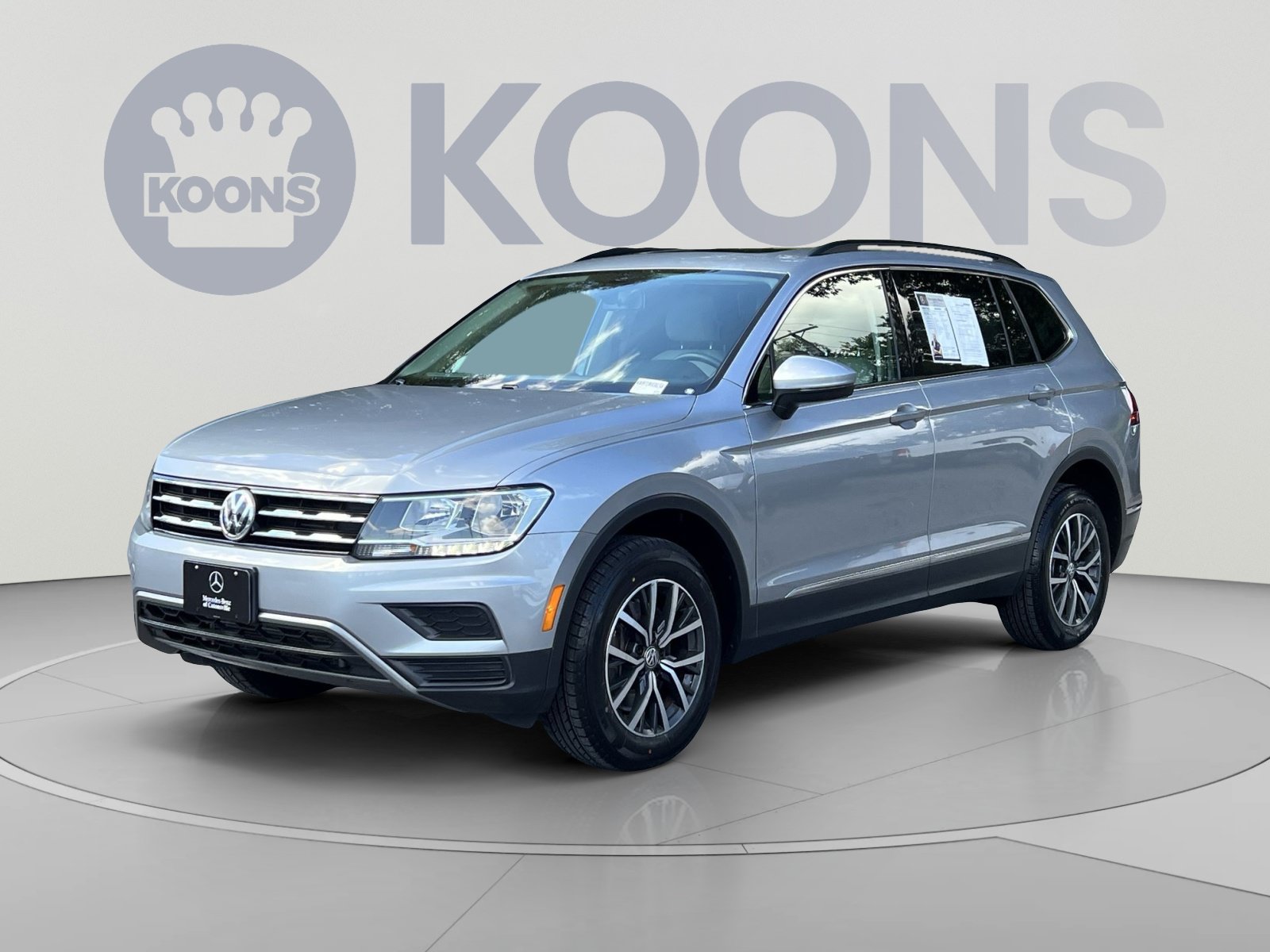 Used 2020 Volkswagen Tiguan SE w/ Panoramic Sunroof Package AWD/4WD image 5