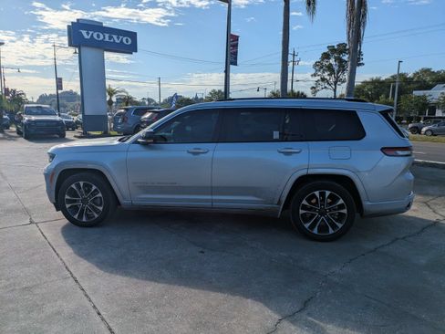 Used 2021 Jeep Grand Cherokee L Overland AWD/4WD image 7