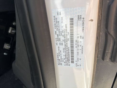 Used 2025 Ford Transit 250 148 High Roof Extended RWD image 5
