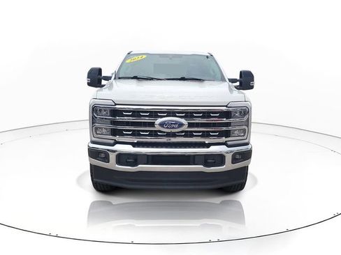 Used 2024 Ford F350 Lariat AWD/4WD image 2