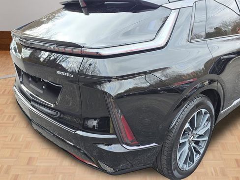 Certified 2024 Cadillac Lyriq Sport w/ LPO, Floor Liner Package image 11