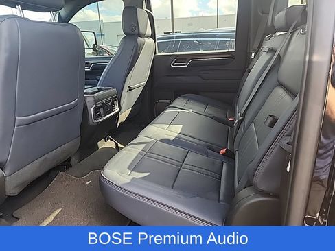 Used 2024 Chevrolet Silverado 2500 High Country w/ High Country Premium Package AWD/4WD image 15