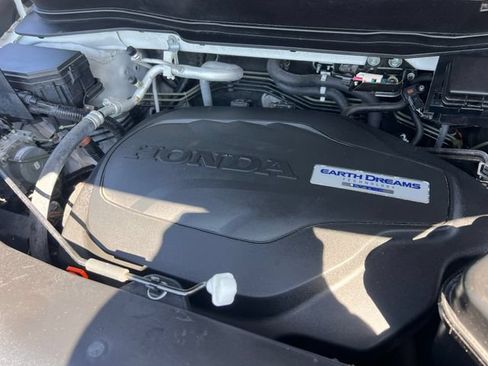Used 2020 Honda Pilot Touring image 36