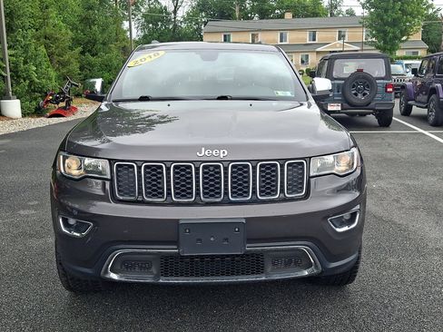 Used 2018 Jeep Grand Cherokee Limited AWD/4WD image 8