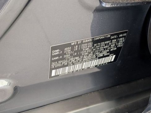 Used 2024 Subaru Outback Premium AWD/4WD image 18