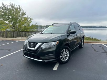 Used 2018 Nissan Rogue SV