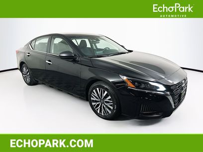 Used 2024 Nissan Altima 2.5 SV