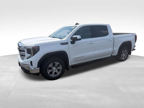 Used 2023 GMC Sierra 1500 SLE w/ X31 Off-Road Package AWD/4WD image 1