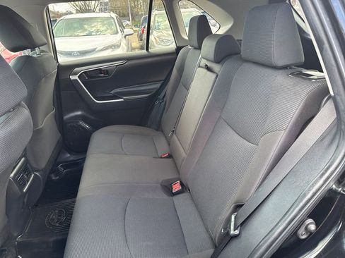 Used 2023 Toyota RAV4 LE image 33