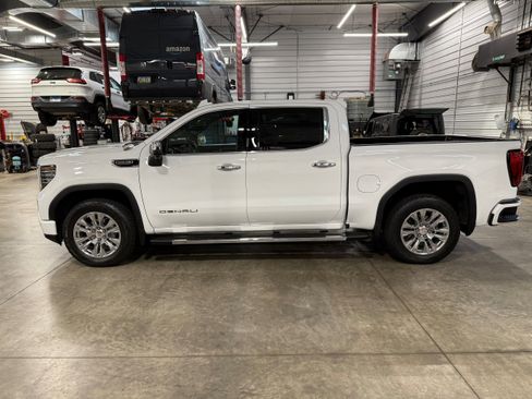 Used 2024 GMC Sierra 1500 Denali w/ Technology Package image 27