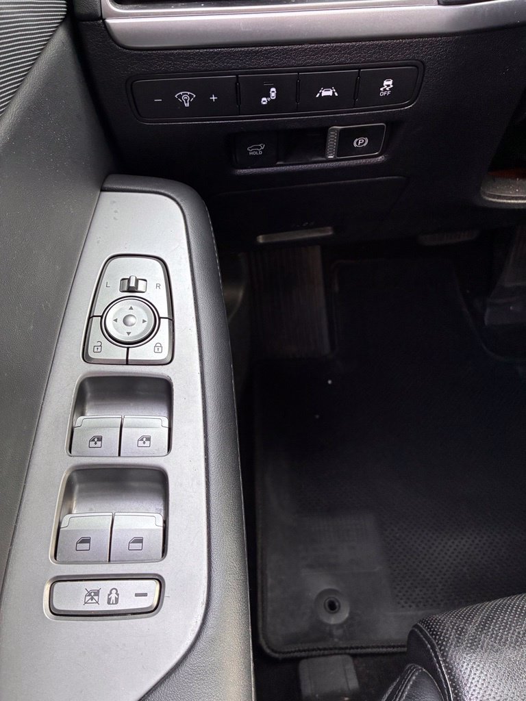 Used 2022 Hyundai Palisade SEL w/ Premium Package AWD/4WD image 32