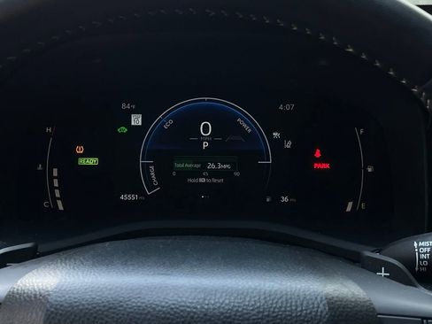 Used 2025 Toyota Camry SE image 15