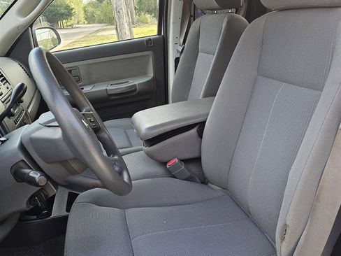 Used 2006 Dodge Dakota SLT image 5